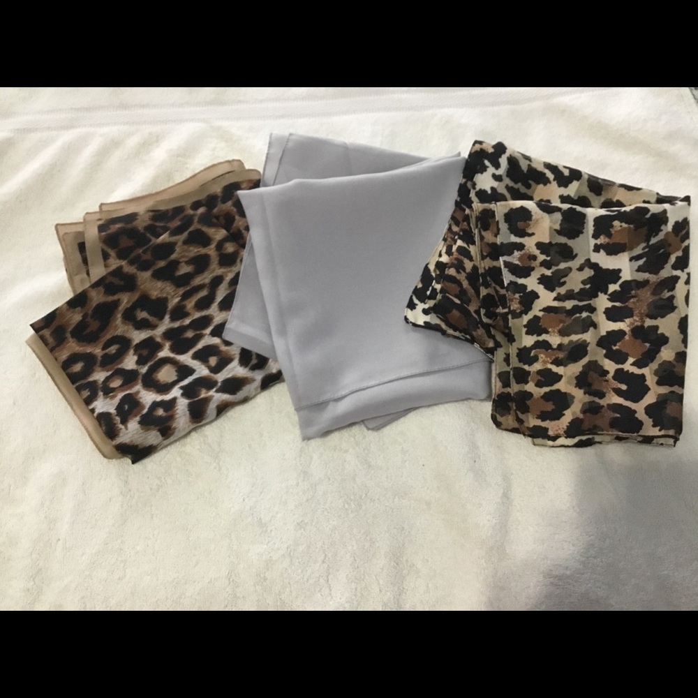 3 scarves.NEW 100 percent polyester